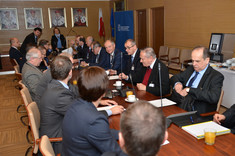 [FOTO] Konferencja Rady Partnerów Centrum Zaawansowanych Technologii „AERONET – Dolina Lotnicza” na PRz