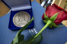 Medal „Primus Inter Pares”,